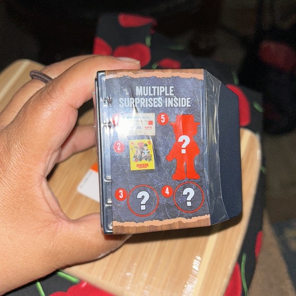 NWT YuMe Toys 1 Upside Down Capsule S1 (Netflix Stranger Things) - Picture 6 of 7